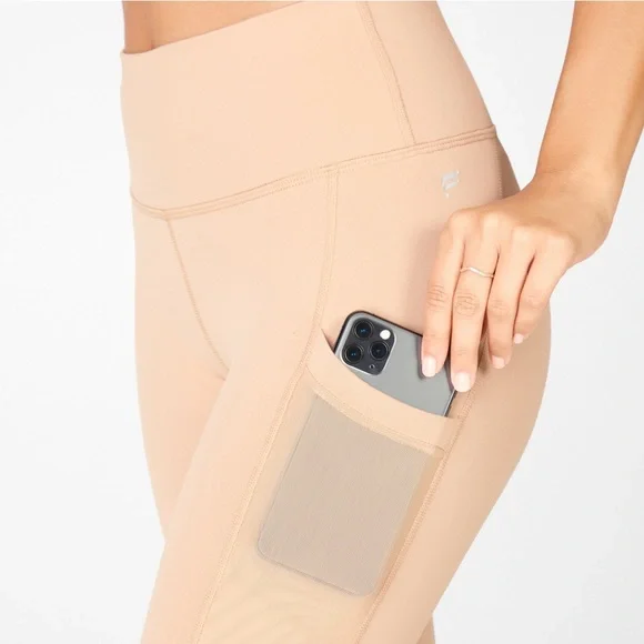 Fabletics Leggings Mia High Waisted Capri Legging With Pocket Size Small NWT - Picture 3 of 11